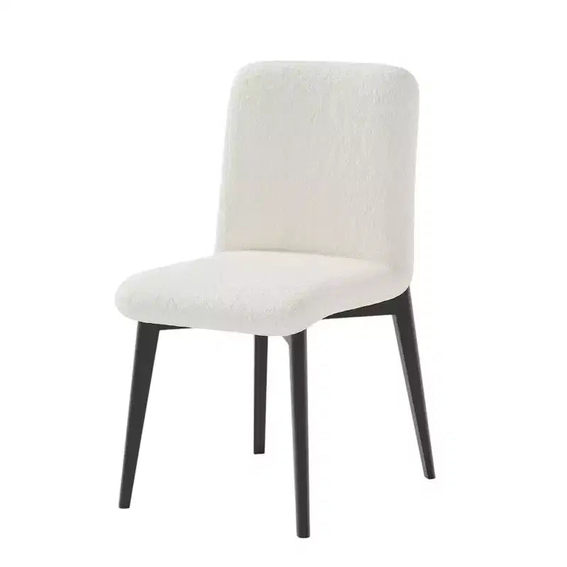 Ensemble de deux chaises de salle à manger bouclettes, blanches et noires